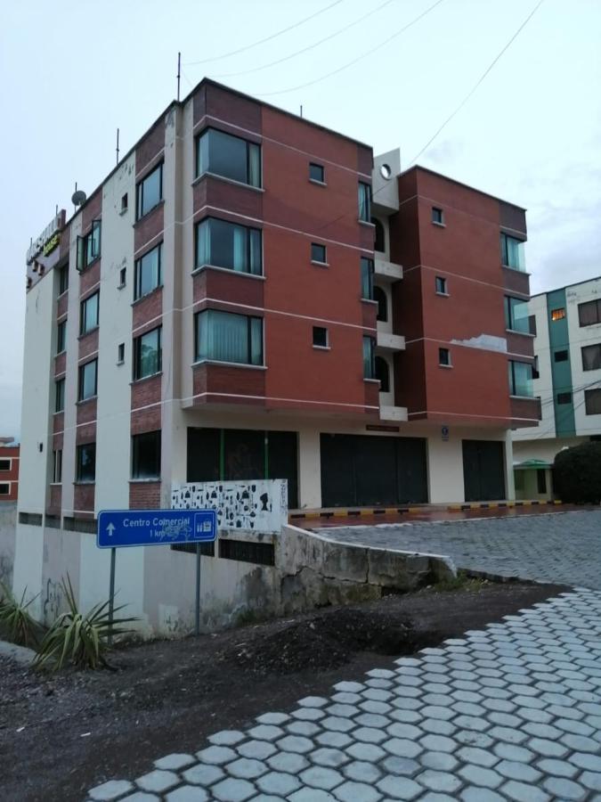 Marshall House Hotel Quito Exterior photo